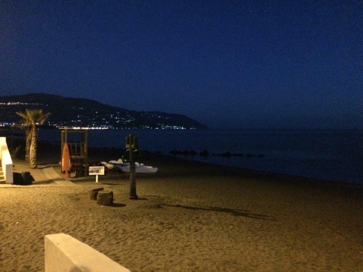 Casa Vacanze Il Gelsomino Patti Luaran gambar