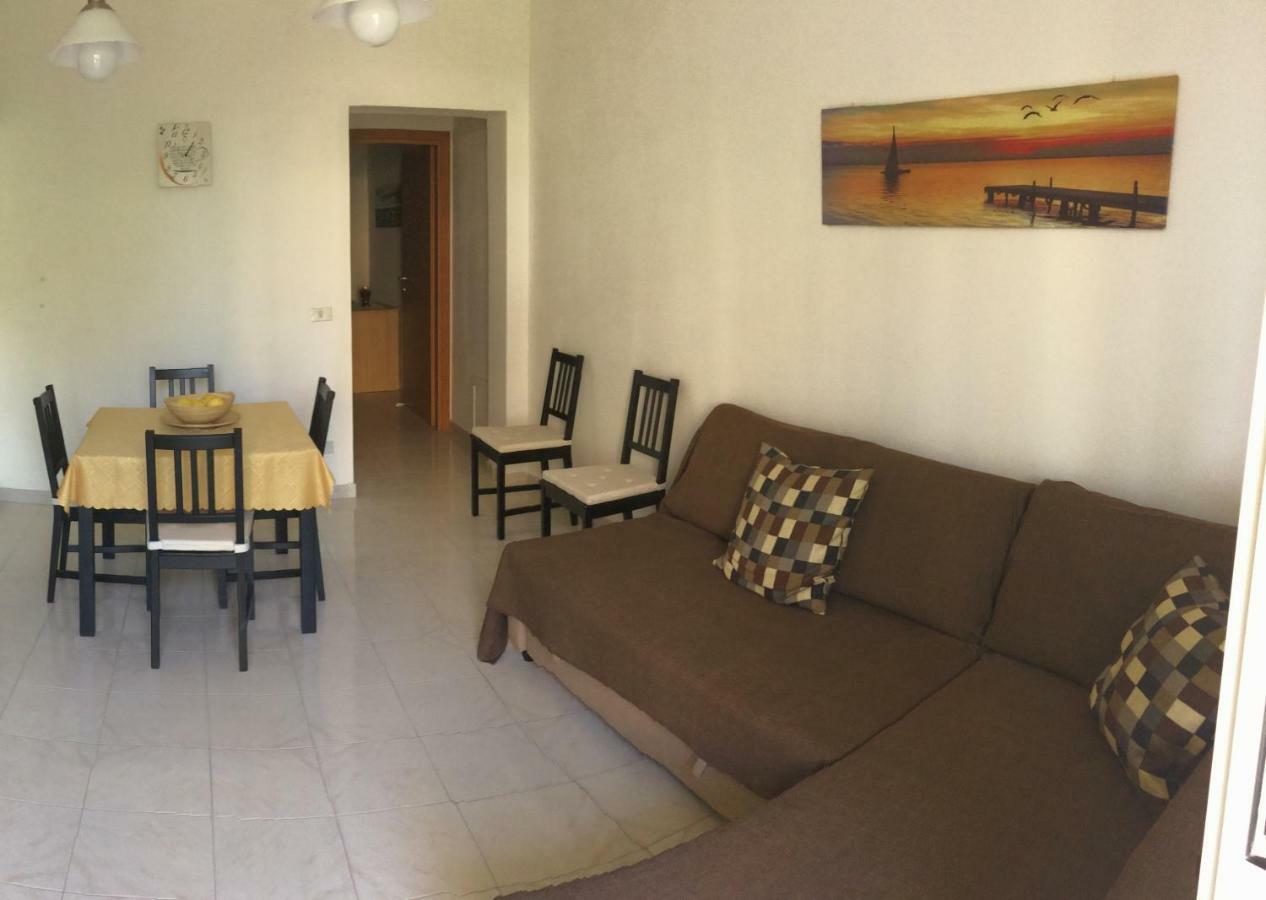 Casa Vacanze Il Gelsomino Patti Luaran gambar