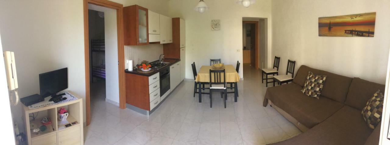 Casa Vacanze Il Gelsomino Patti Luaran gambar